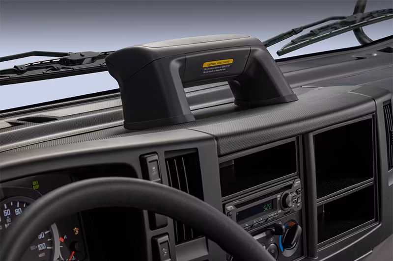 2025 Isuzu NRR Crew Cab (N-Series Diesel) - Image 3