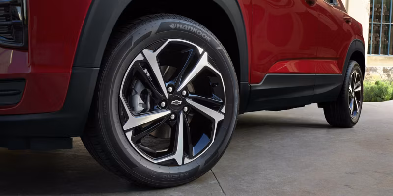 2025 Chevrolet TRAILBLAZER LS (FWD) - Image 12