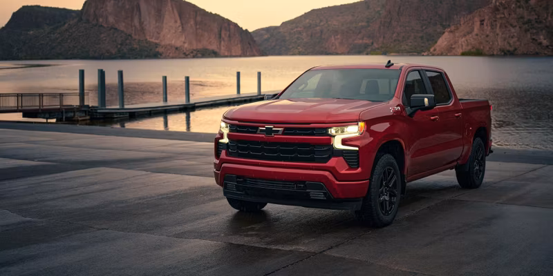 2025 Chevrolet SILVERADO Custom Crew Cab, Short Bed (4WD) - Image 21