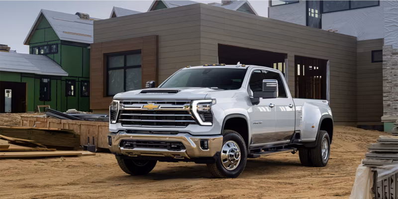 2025 Chevrolet Silverado 3500 HD LTZ Single Rear Wheel Crew Cab, Standard Bed (4WD) - Image 19