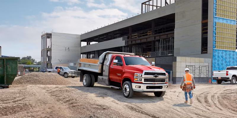 2025 Chevrolet Silverado 5500 HD Regular Cab - Image 5